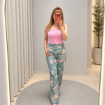 Çiçek desenli denim pantolon