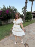 Fistolu Beyaz Elbise - Görsel 3